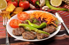 Akçaabat Köfte Tarifi ve Malzemeleri