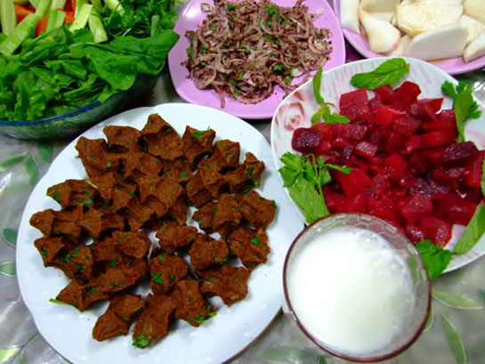 etli çiğ köfte yapılışı